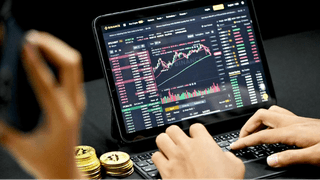 Interface d'exécution de trading Neige Rendelle à faible latence avec flux d'ordres en temps réel